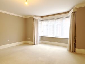 Photo 16- click for photo gallery